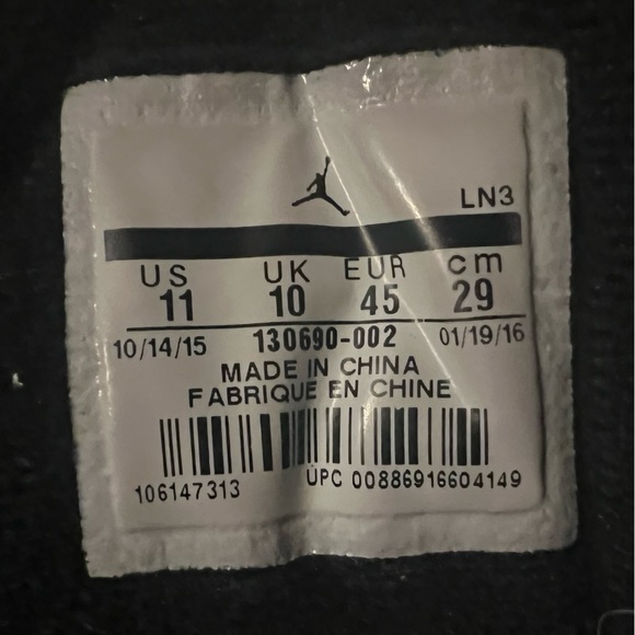 Jordan 12 Retro Flu Game 2015 size 11 good condition - Picture 8 of 9